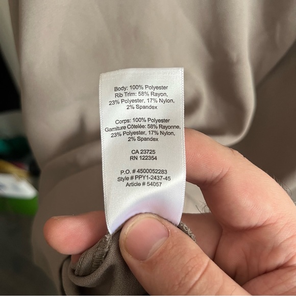 LAST CALL Babaton Aritzia Draped Taupe Cinched Sleeve Top Neutral Minimalist - Picture 4 of 7